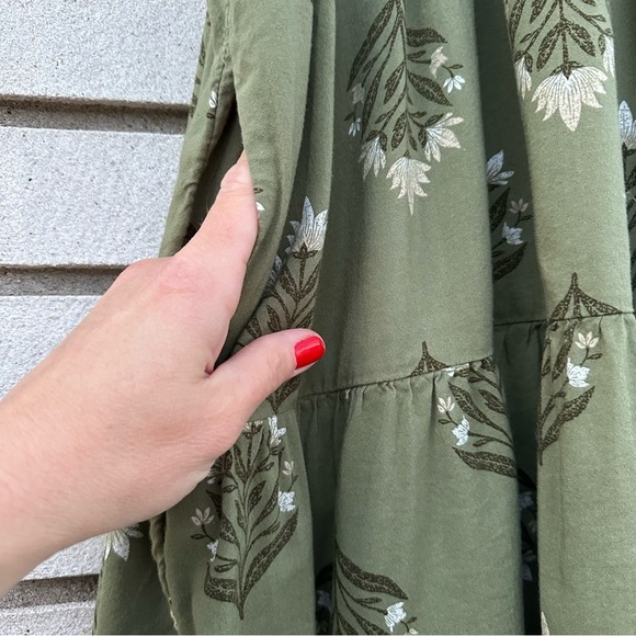 Old Navy V-Neck Mini Swing Dress Olive Green Block Print Tiered Cotton Blend - Picture 10 of 14